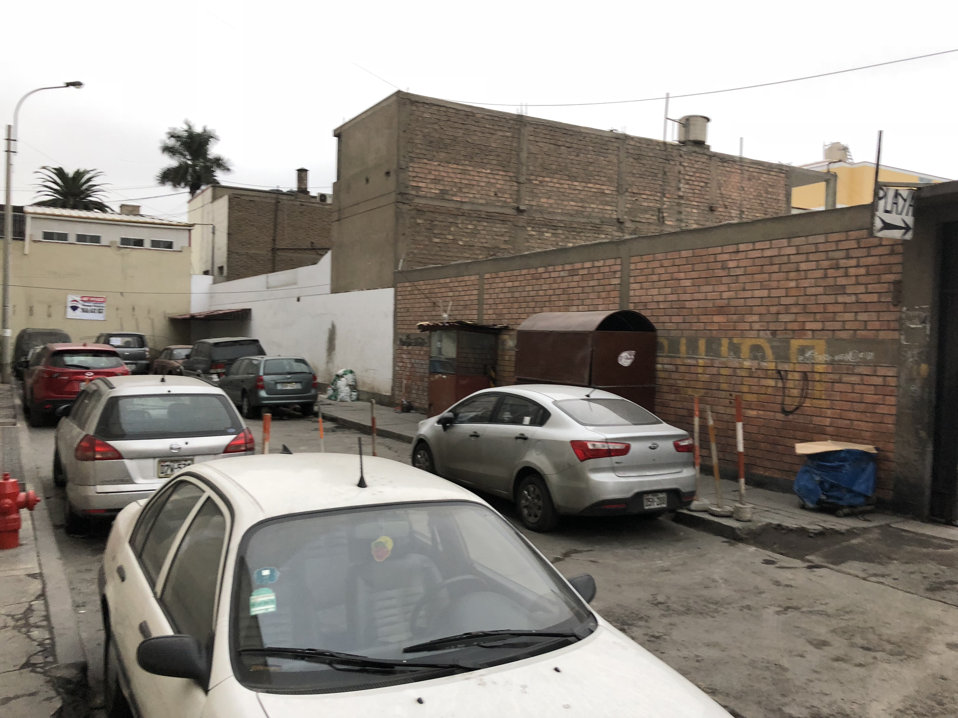 Lima street before community renovation